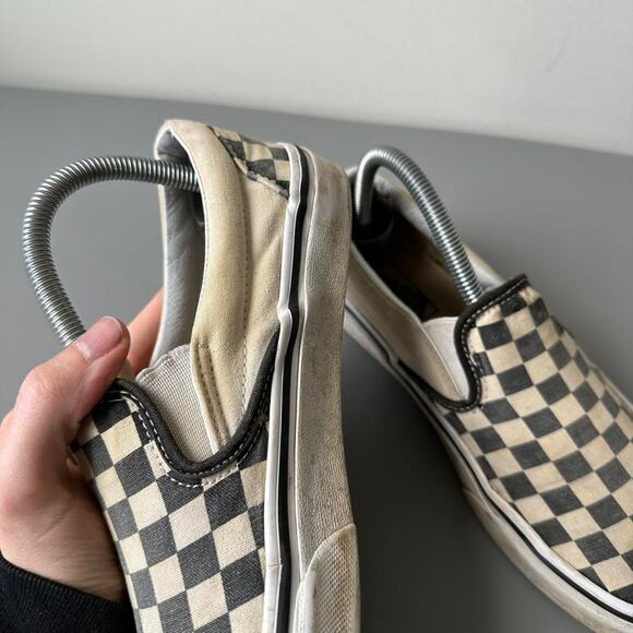 Vintage Thrashed Black and White Worn Checkered Slip On Vans - Picture 4 of 7